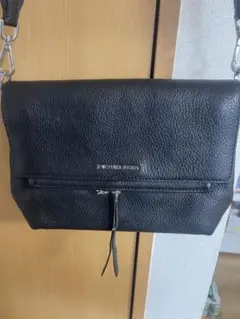 MICHAEL KORS ブラックショルダーバッグ