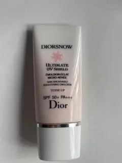 もも様　専用ページ ディオール 　スノー UVシールド トーンアップ 30ml