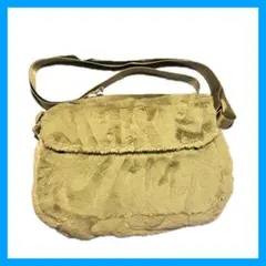 お*坊様 最終値下げ　新品 NIKE フェイクファー クロスボディバッグ カーキ