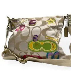 美品　COACH コーチ　ショルダーバッグ　シグネチャー　ベージュ　斜め掛け