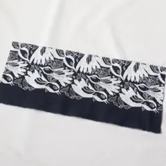 carnival　カーニバル・ネイビー×ホワイト　５２×２０㎝ミナペルホネン