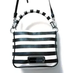 【新品未使用】マークバイマークジェイコブス　ショルダーバッグ　保存袋付き