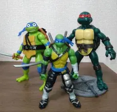 TMNT Neca 2012 レオナルド ラファエロ 可動フィギュア - メルカリ