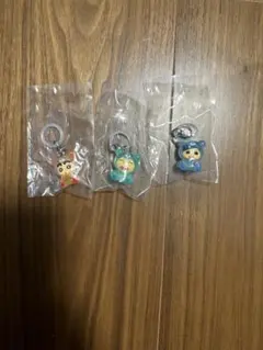 クレヨンしんちゃん めじるしアクセサリー　3個セット