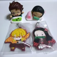 鬼滅の刃ラバーストラップ善逸/禰豆子。おねむたん炭治郎/禰豆子