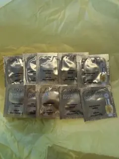 ロクシタン　IMディヴァインセラムc美容液 サンプル 10個