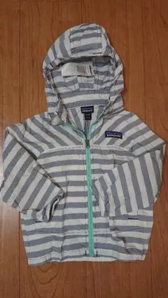 patagonia ストライプ ウインドブレーカー 12-18m