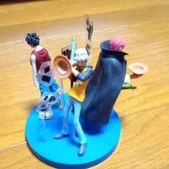 ワンピースフィギュア　ルフィ　エース　シャンクス　ロー　白髭