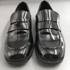 ZARA ブラック エナメルローファー 23.0cm