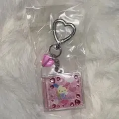 Sanrioサンリオ シークレットCD風キーホルダー ウサハナ チャーミーキティ