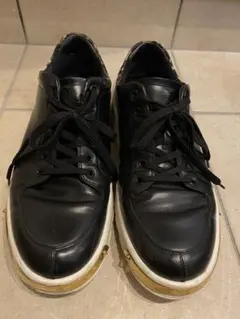 FENDI 黒 レザー スニーカー 厚底