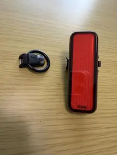Knog BLINDER V BOLT 赤色リアライト　LED マウントリングのサムネイル