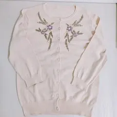 アリスバーリー 花刺繍 七分袖カーディガン ベージュ 綿100％ S〜Mのサムネイル