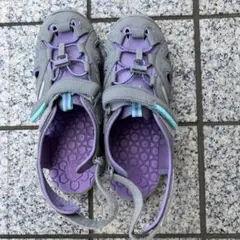 海　川　サンダル