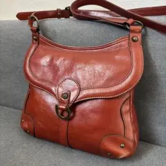 ダコタ 本革ショルダーバッグ キャメル 馬蹄金具 斜め掛け ベジタブルタンニン