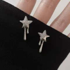 ピアス スター 星 個性的 ドロップ シルバー《NO.196》