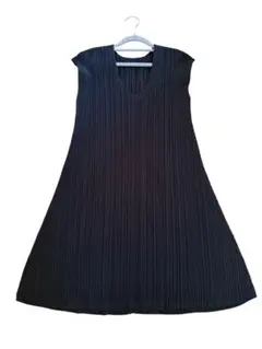 pleats please ISSEY MIYAKE ノースリーブチュニック - メルカリ