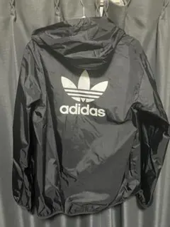 adidas フード付きナイロンジャケット 黒