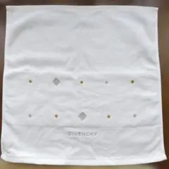 GIVENCHY ホワイトウォッシュタオル約35×35cm