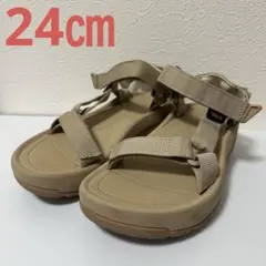 Item thumbnail for item f3bdf51b-adbe-42ae-87ff-1fc90b816e86