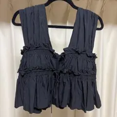 Sara mallika ノースリーブ カシュクール ベスト - メルカリ