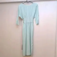 レトロ風　ライトグリーン　水玉　リボンワンピース