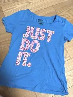 NIKE ナイキ　Tシャツ