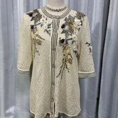 豪華刺繍が素敵なアトリエサガンの約6分袖のカーディガン。麻100%のサムネイル