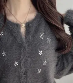 【mily bilet】フェザーシャギーニットカーディガン チャコールグレー