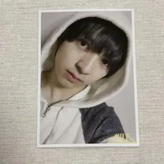 M!LK 吉田仁人 のぞいてみるく？展 グッズ 生写真 トレカ 1 - メルカリ
