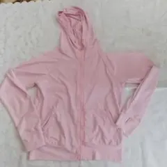 ピンク フード付きジップアップラッシュガード