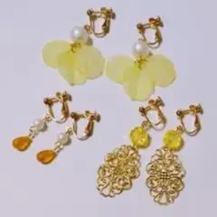 花モチーフのイヤリングセット