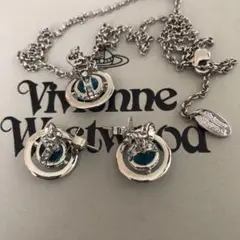 ヴィヴィアン　プチオーブネックレスピアス　セット