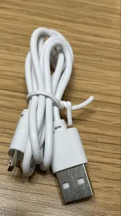 ホワイト USB-A to micro USBケーブル