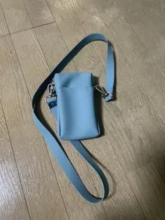 【美品】無印良品　スマホショルダーバッグ 青 合成皮革 スマホバック