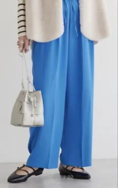 【美品】AMERICAN HOLIC 接触冷感サラックスワイドパンツ　ブルー　M