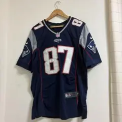 Item thumbnail for item 5e2a64e9-4824-49e2-bee3-6410bd795ed8