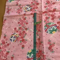 ピンクの花柄鞠柄綿生地