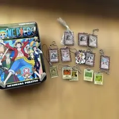 ONE PIECE 手配書キーホルダー　缶ケース付きのサムネイル