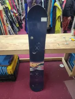Burton Blunt 155cm 2013年モデル Vロッカー - メルカリ