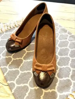 アシックスパンプス24.５