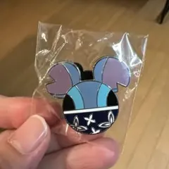 2025年最新】スティッチピンバッジの人気アイテム - メルカリ