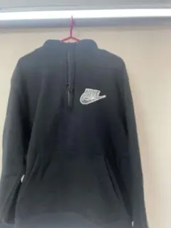 希少　NIKE supreme コラボ　パーカー Ｓのサムネイル