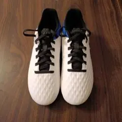 NIKE LEGEND8 ACADEMY HGサッカーシューズ ホワイト/ブルー