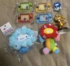 万博　ミャクミャク×サンリオコラボなどのキーホルダー&限定ぬいぐるみ8点セット