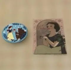 ディズニー　白雪姫　刺繍缶バッジ　ウエハースカード