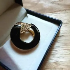 Item thumbnail for item b5aa9703-15ae-401c-acc8-9b3feaf97dfb