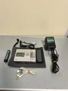 【動作品】SONY MZ-R50 MDウォークマン 一式セット SONY MDウォークマン MZ-R50 ジャンク品 - メルカリ