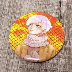 いれいす 缶バッジ 初兎 ブチアゲ - メルカリ