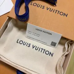 ルイヴィトン 空箱紙袋セット　保存袋、メッセージカードなど